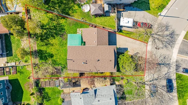 Additional image 47 of 16 Billington Cres