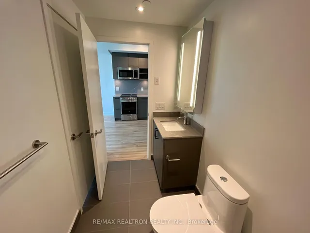 Additional image 10 of 135 East Liberty St Unit 1907