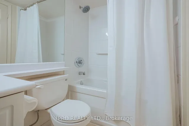 Additional image 33 of 481 Rosewell Ave Unit 408