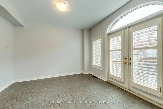 Additional image 19 of 17 James Stock Path