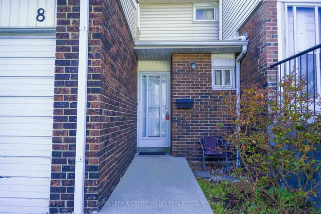 Additional image 3 of 8 Sandringham Crt