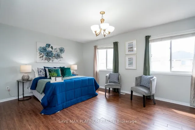 Additional image 20 of 98 Crown Victoria Dr