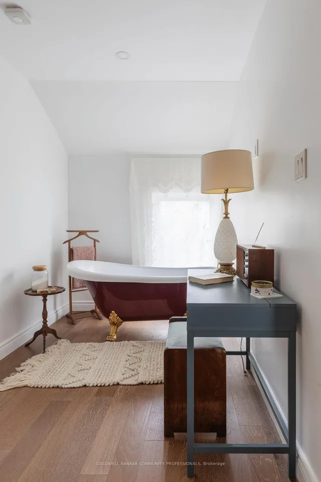 Additional image 32 of 279 Wilson St