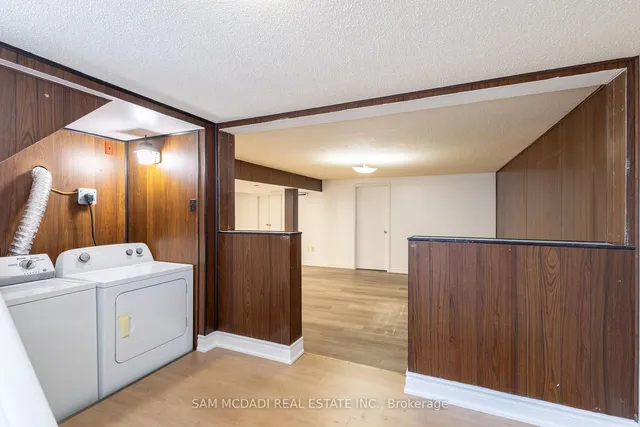 Additional image 20 of 1498 Fisher Ave