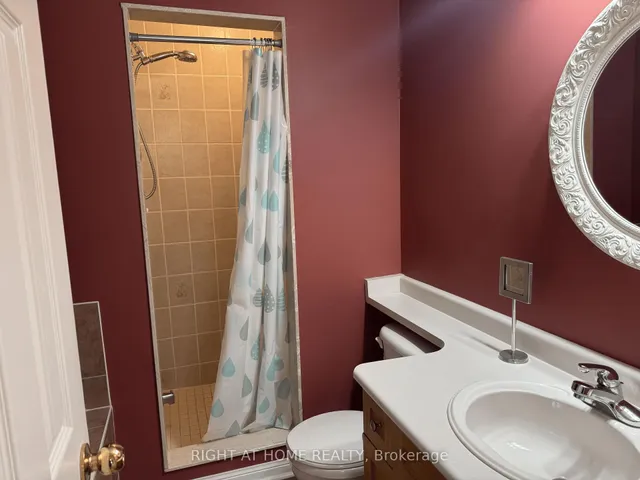 Additional image 17 of 1595 Cartwright Cres