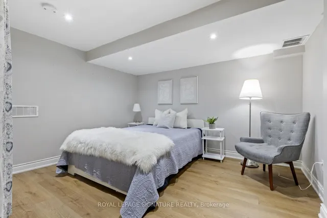 Additional image 29 of 98 Falconer Dr Unit 3