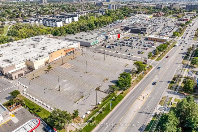 Additional image 27 of 7405 Goreway Dr Unit 212
