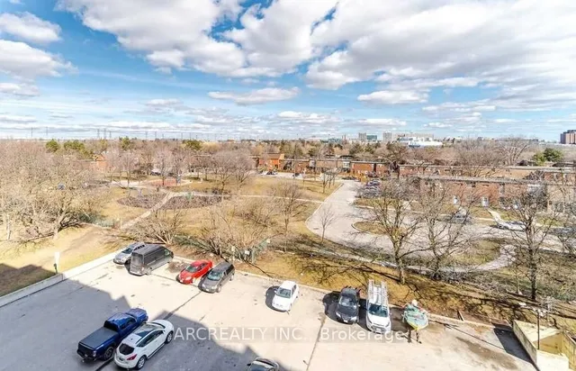 Additional image 39 of 4673 Jane St Unit 1007