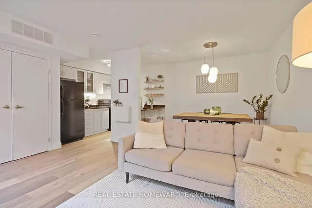 34 Western Battery Rd Unit 429