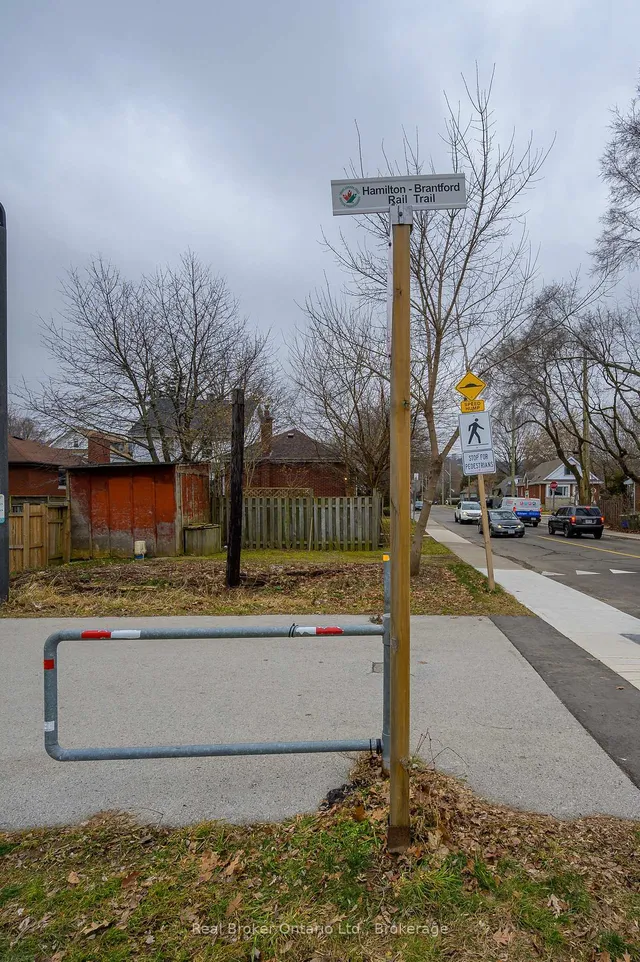 Additional image 7 of 77 Leland St Unit 111