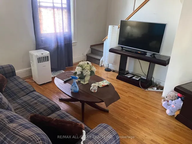 Additional image 16 of 34 Trueman St