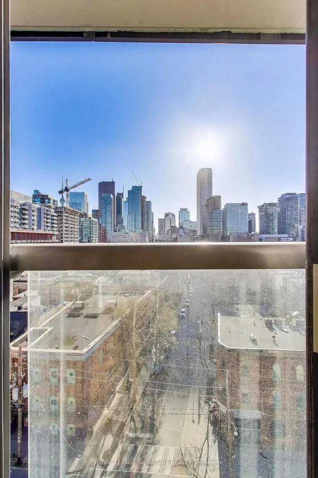 Additional image 8 of 320 Richmond St Unit 911