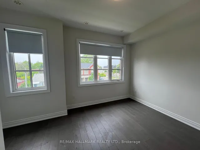 Additional image 27 of 55 Twenty Ninth St