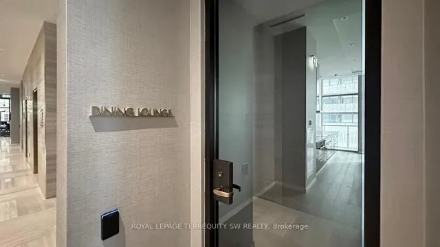 Additional image 22 of 50 Charles St Unit 1012