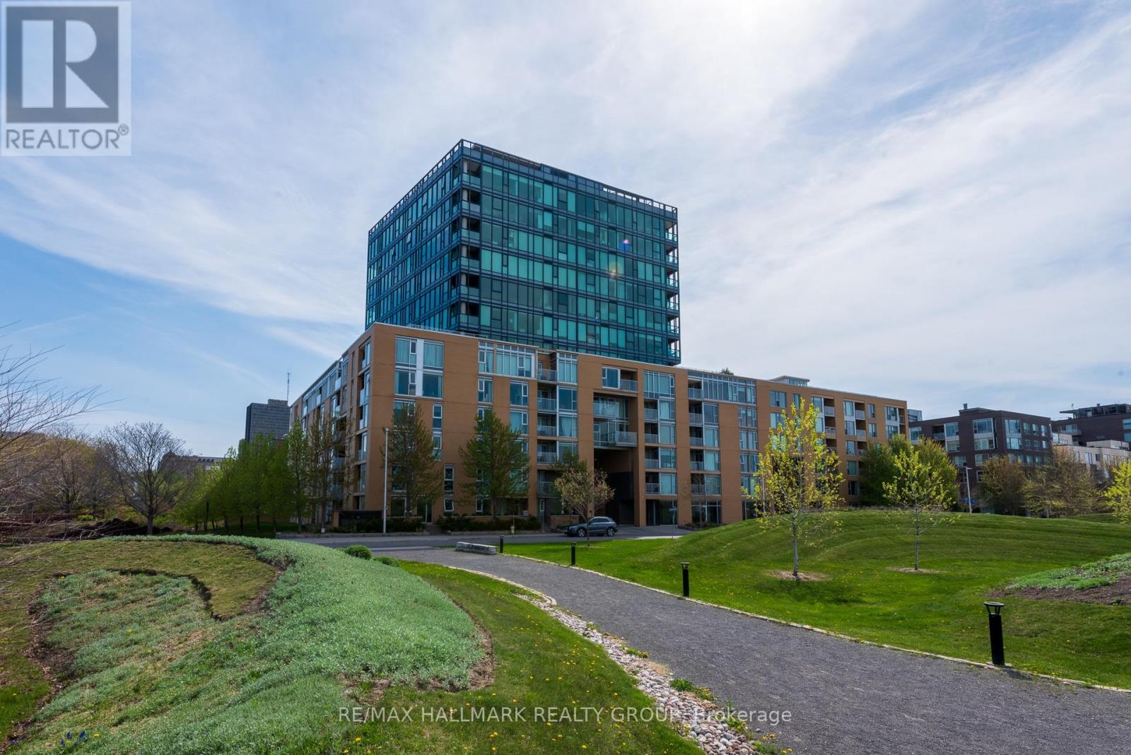 311 - 200 LETT STREET|Ottawa, Ontario K1R0A7
