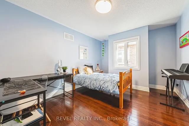 Additional image 35 of 170 Forbes Terr