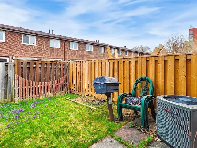 Additional image 39 of 7033 Netherbrae Rd Unit 8