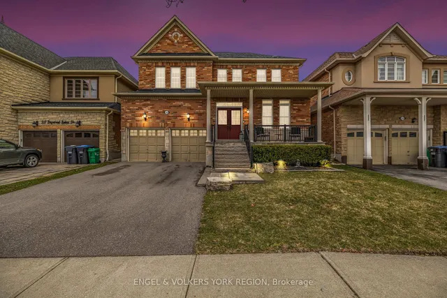 26 Imperial Lakes Dr