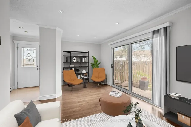 Additional image 17 of 6540 Falconer Dr Unit 123