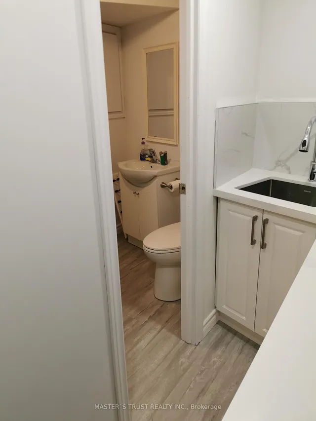Additional image 30 of 129 Huntingdale Blvd