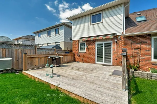 Additional image 37 of 137 Claudette Gate