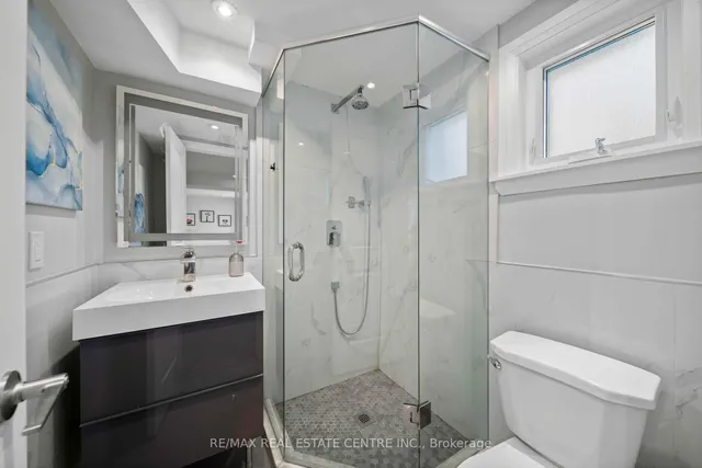 Additional image 39 of 454 Sparling Cres