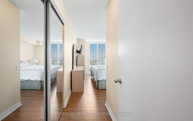 Additional image 12 of 21 Overlea Blvd Unit 1904