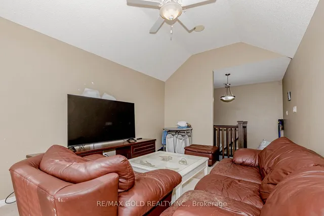 Additional image 31 of 167 Sims Estate Dr