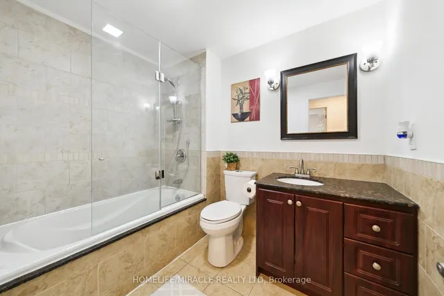 Additional image 23 of 1612 Wavell Cres