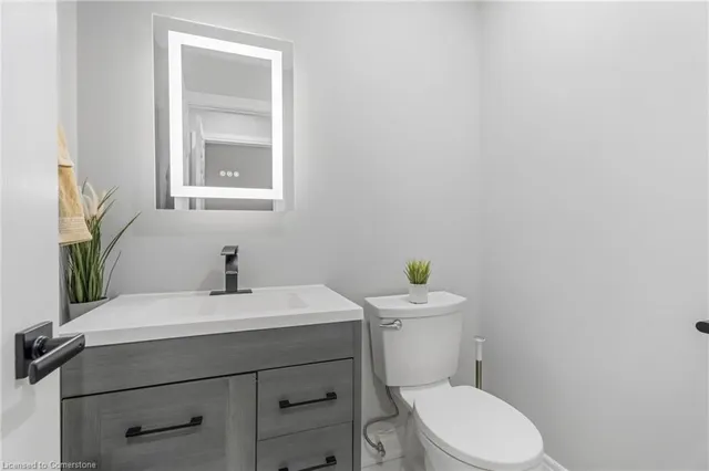 Additional image 21 of 158 Voyager Pass