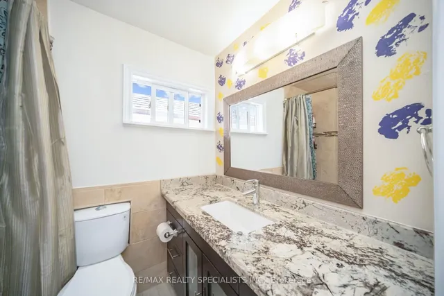 Additional image 33 of 18 Hardcastle Crt