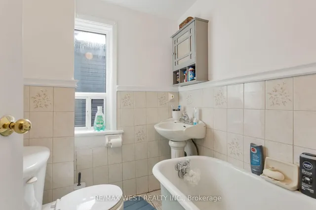 Additional image 28 of 53 Wyndham St