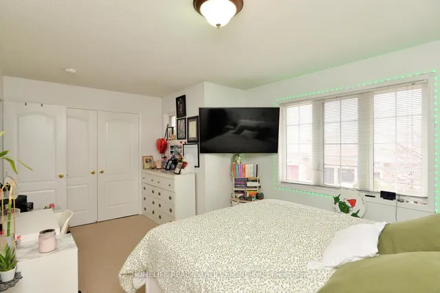 Additional image 39 of 19 Briardale Rd