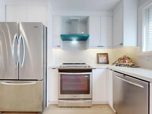 Additional image 8 of 9 Lesmount Ave