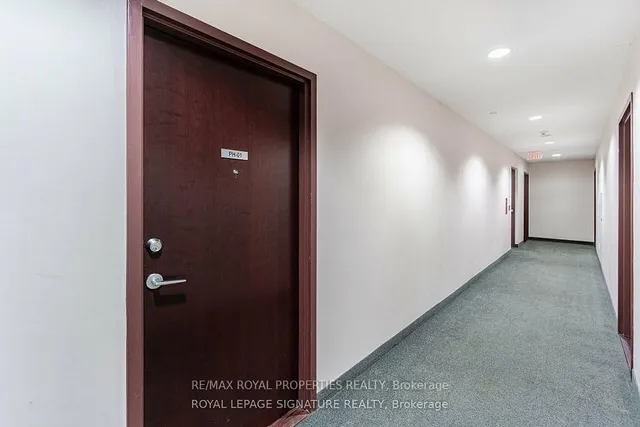 Additional image 42 of 1328 Birchmount Rd Unit Ph01