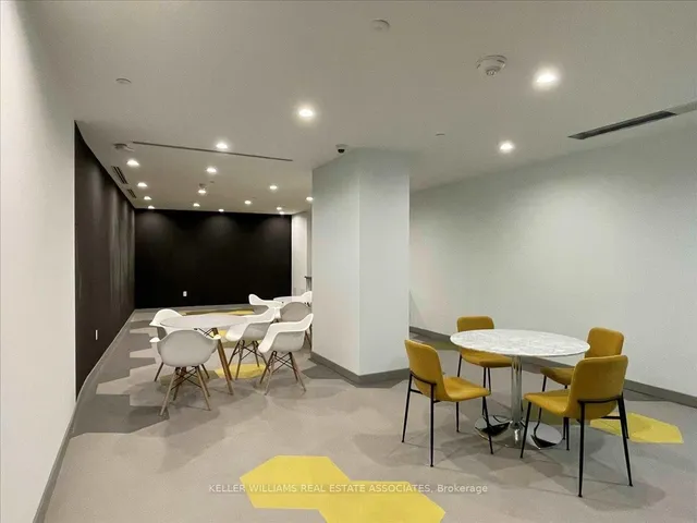 Additional image 30 of 28 Freeland St Unit 1404