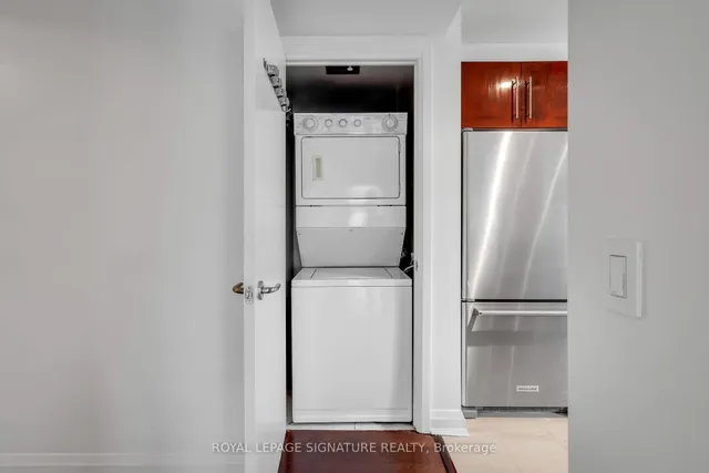 Additional image 30 of 3 McAlpine St Unit 411