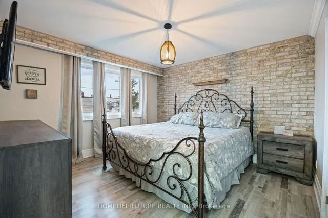 Additional image 20 of 71 Hagar Ave