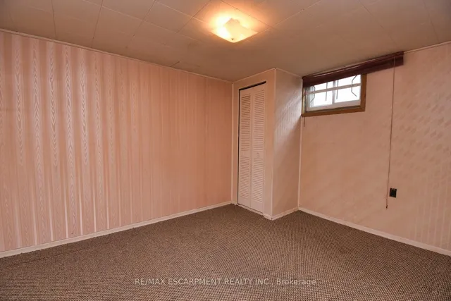 Additional image 26 of 914 Francis Rd