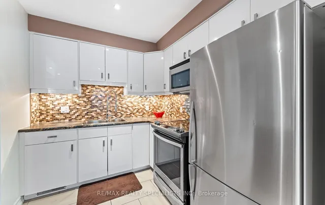 Additional image 15 of 93 Collins Cres