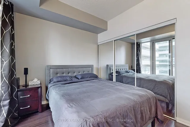 Additional image 17 of 35 Hayden St Unit 1112