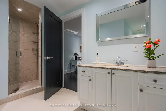 Additional image 28 of 115 Charnwood Dr