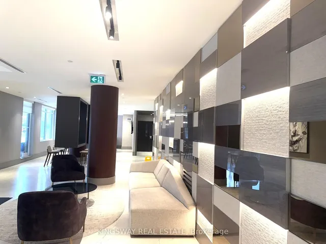 Additional image 6 of 55 Duke St Unit 2405