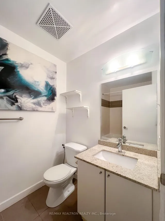 Additional image 16 of 18 Harbour St Unit 2104