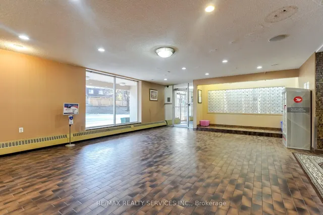 Additional image 9 of 100 Dundalk Dr Unit 314