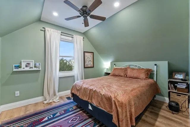 Additional image 18 of 174 Huxley Ave