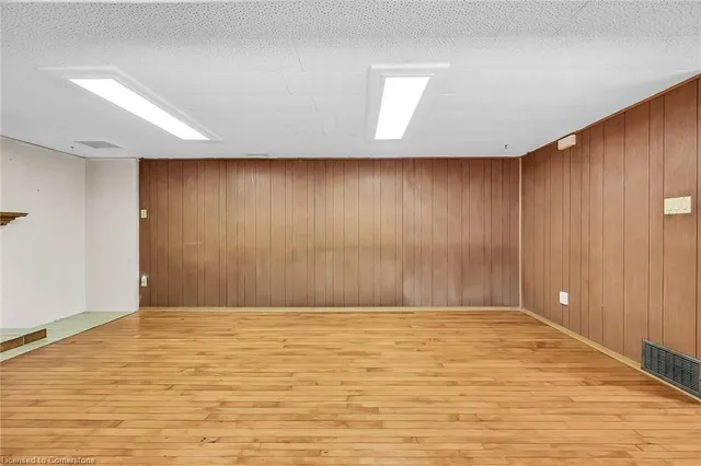 Additional image 31 of 200 Huron Ave