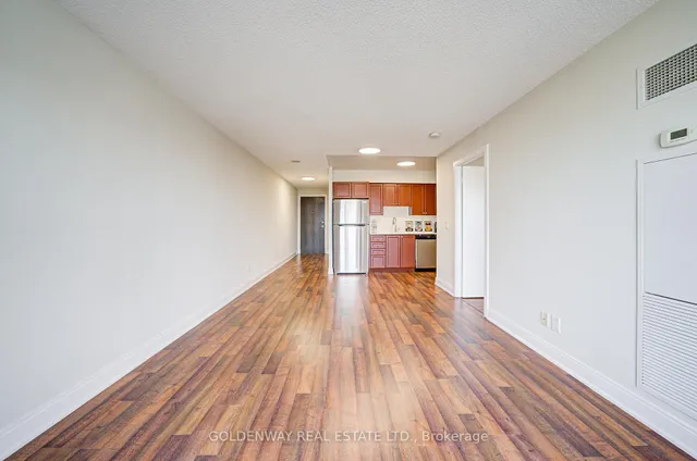 Additional image 13 of 125 Village Green Sq Unit 3701