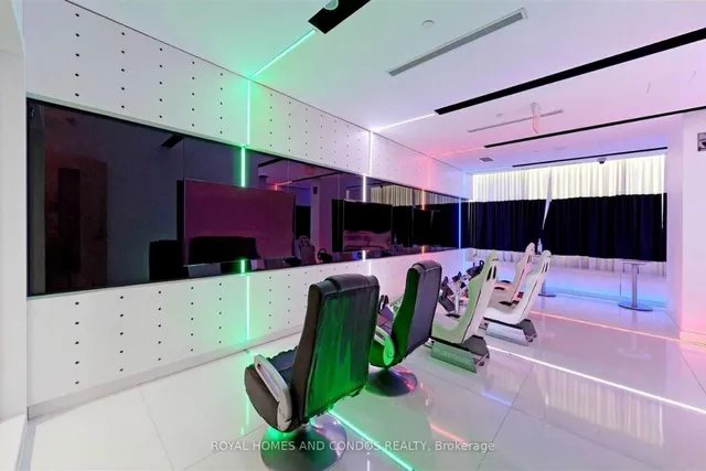 Additional image 34 of 45 Charles St Unit 5103