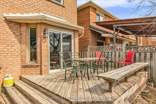 Additional image 38 of 82 Candy Cres